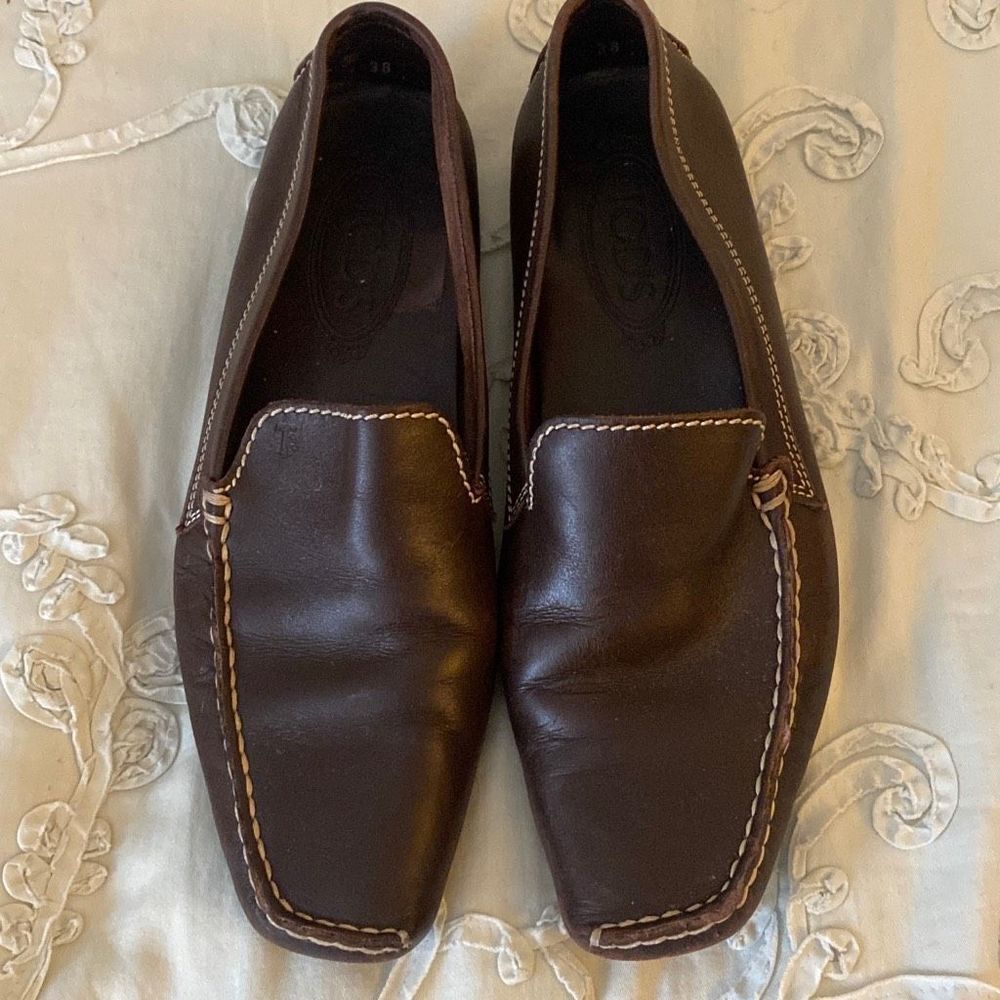 Tod's Women's Brown Driving Moccasins Sz 38